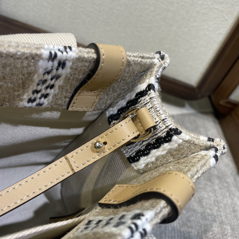 Chloe Shopping Bags